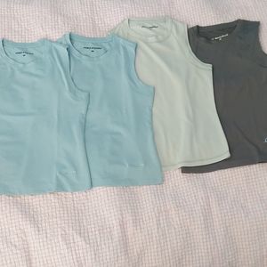 Sleeveless workout shirts